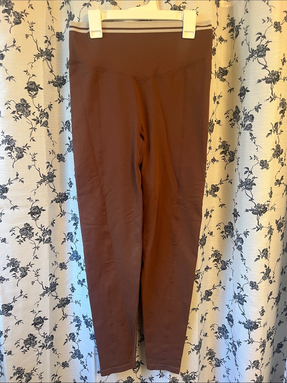 VS Pink High Waisted Brown Leggings